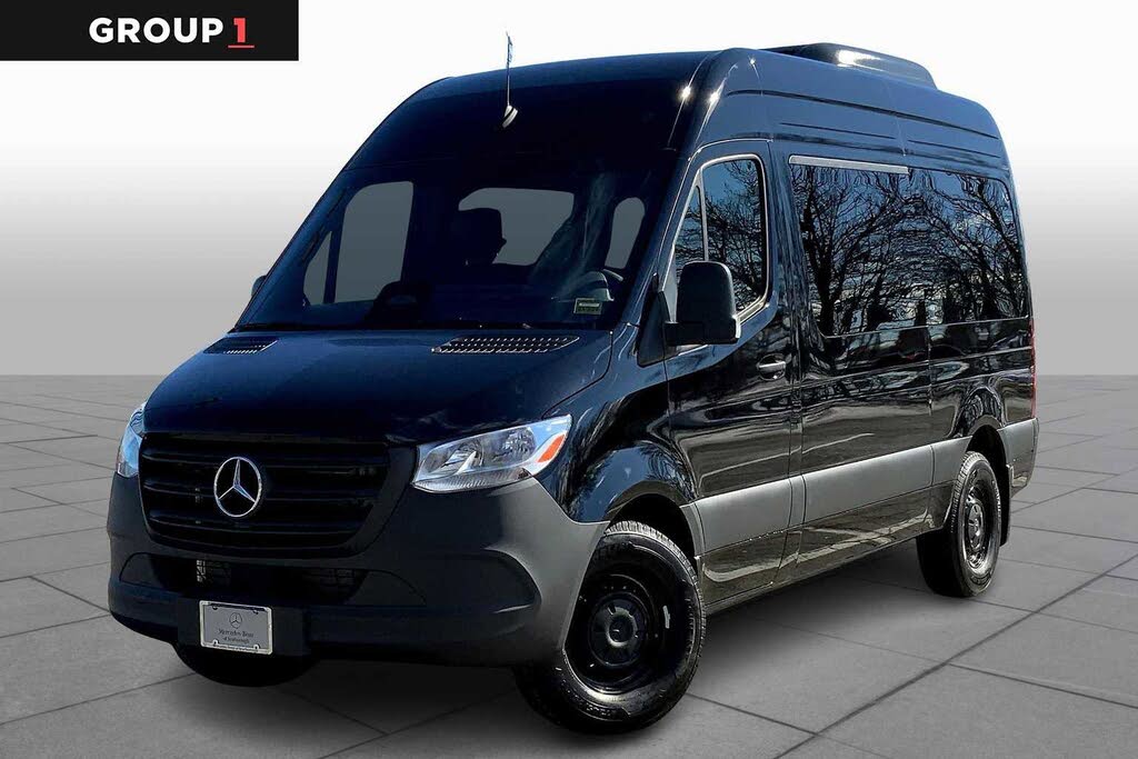 2025 Mercedes-Benz Sprinter 2500 144 Passenger Van RWD
