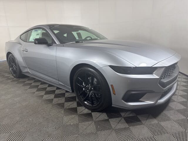 2025 Ford Mustang EcoBoost Fastback RWD