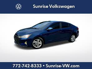 Hyundai Elantra SEL FWD