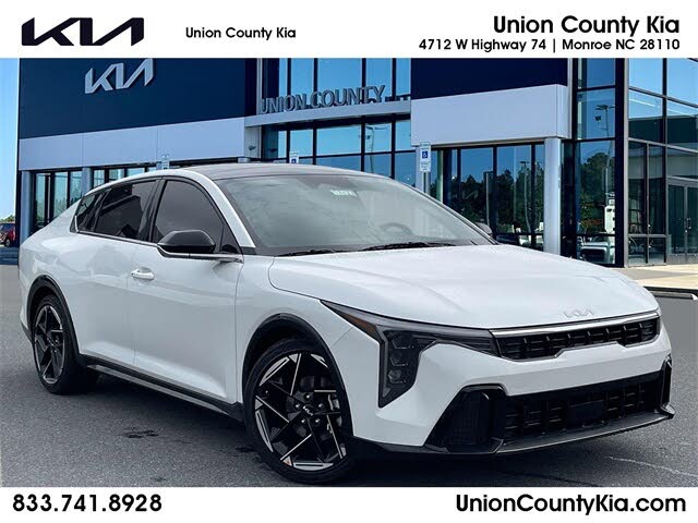 2025 Kia K4 GT-Line FWD