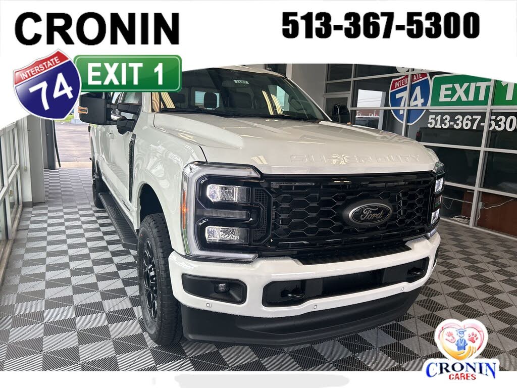 2025 Ford F-250 Super Duty Lariat Crew Cab 4WD