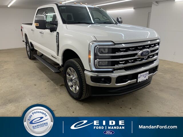 2025 Ford F-250 Super Duty Lariat Crew Cab 4WD