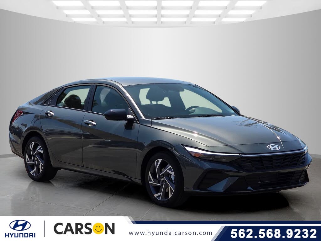 2025 Hyundai Elantra SEL Sport FWD