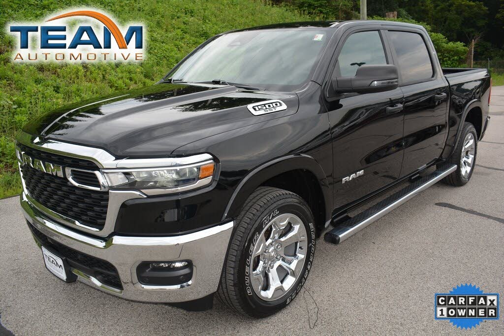2025 RAM 1500 Big Horn Crew Cab 4WD