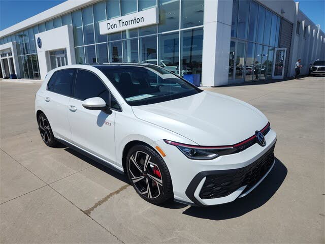 2025 Volkswagen Golf GTI SE FWD