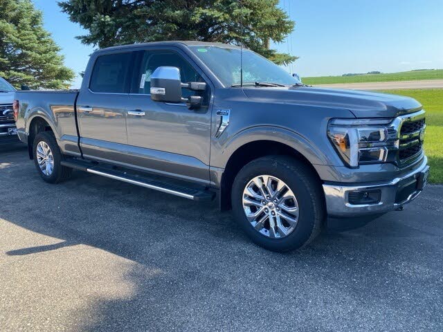 2025 Ford F-150 Lariat SuperCrew 4WD
