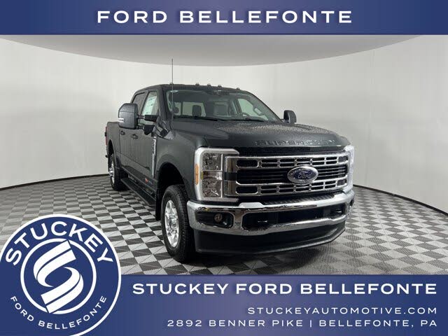2025 Ford F-350 Super Duty XLT Crew Cab 4WD