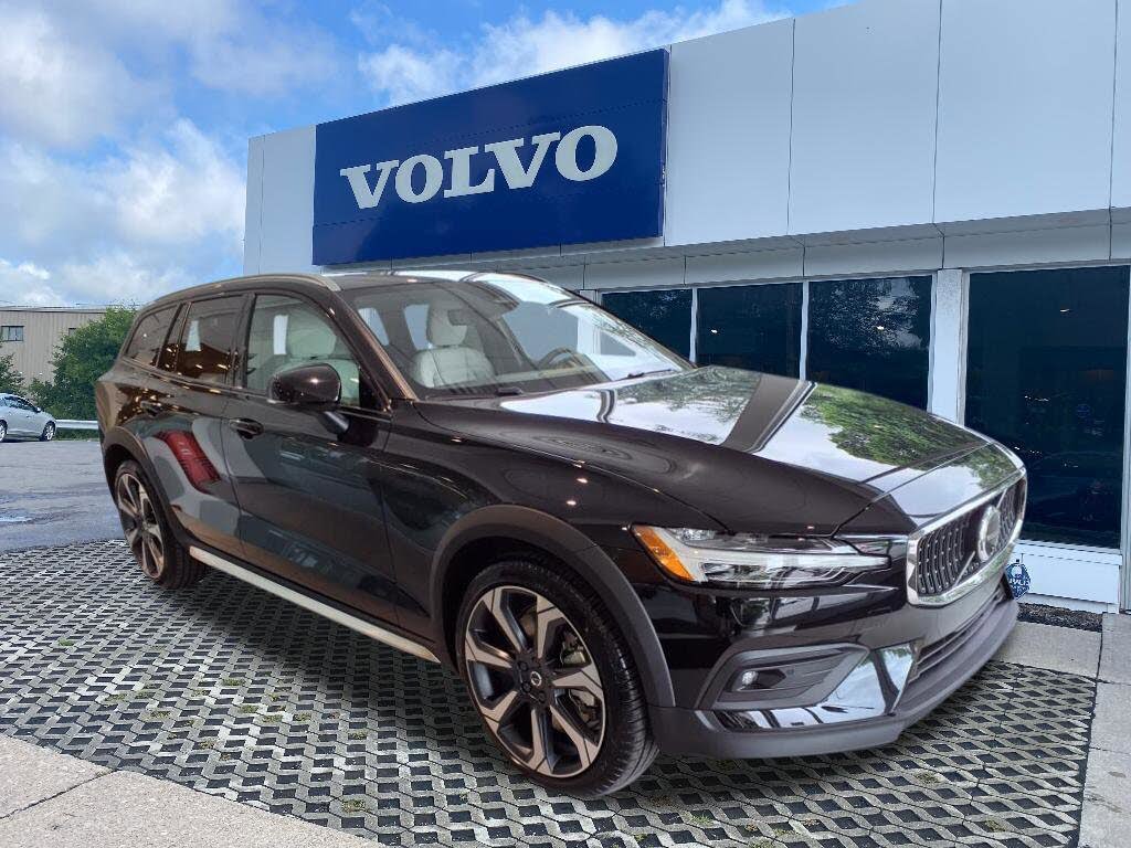 2026 Volvo V60 Cross Country B5 Ultra AWD