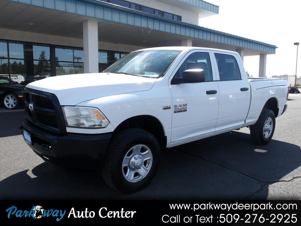 2014 RAM 2500 Tradesman Crew Cab 4WD