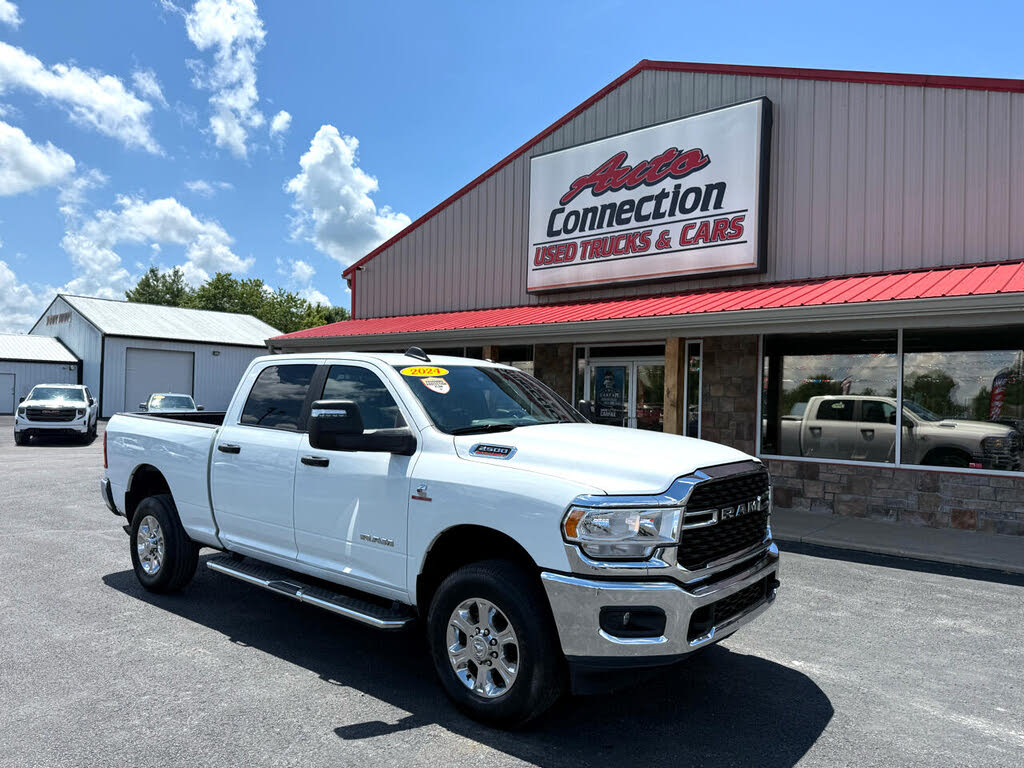 2024 RAM 2500 Big Horn Crew Cab 4WD