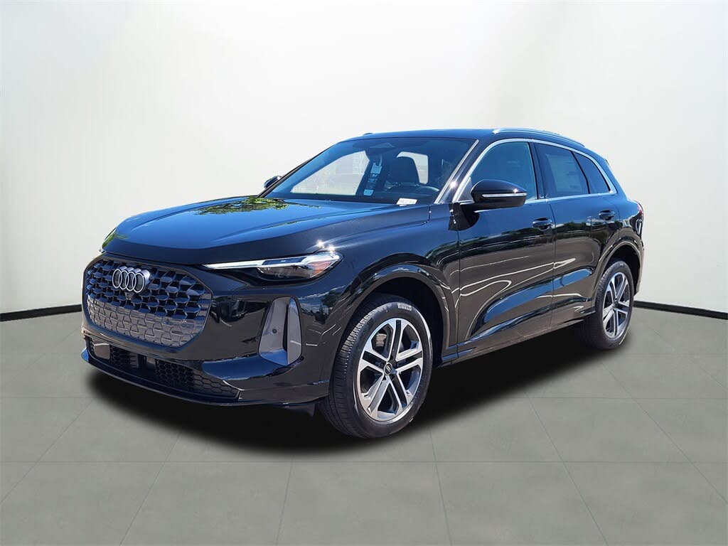 2025 Audi Q5 quattro Premium Plus 40 TFSI