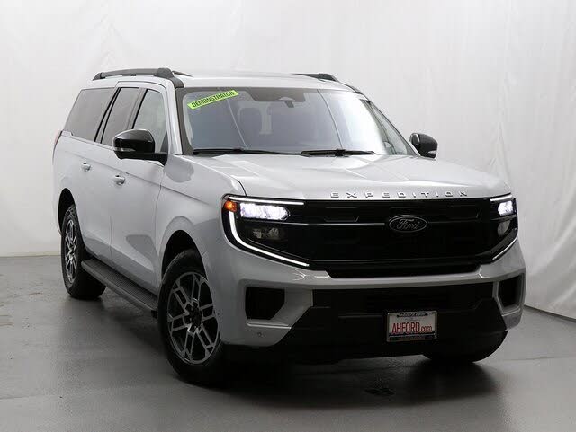 2025 Ford Expedition MAX Active 4WD