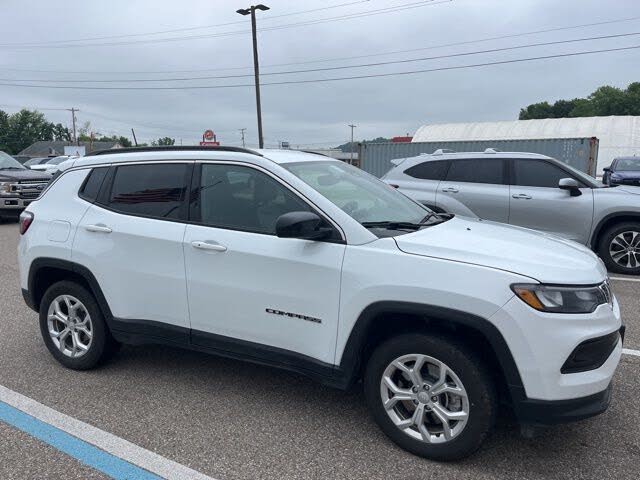 2024 Jeep Compass Latitude 4WD