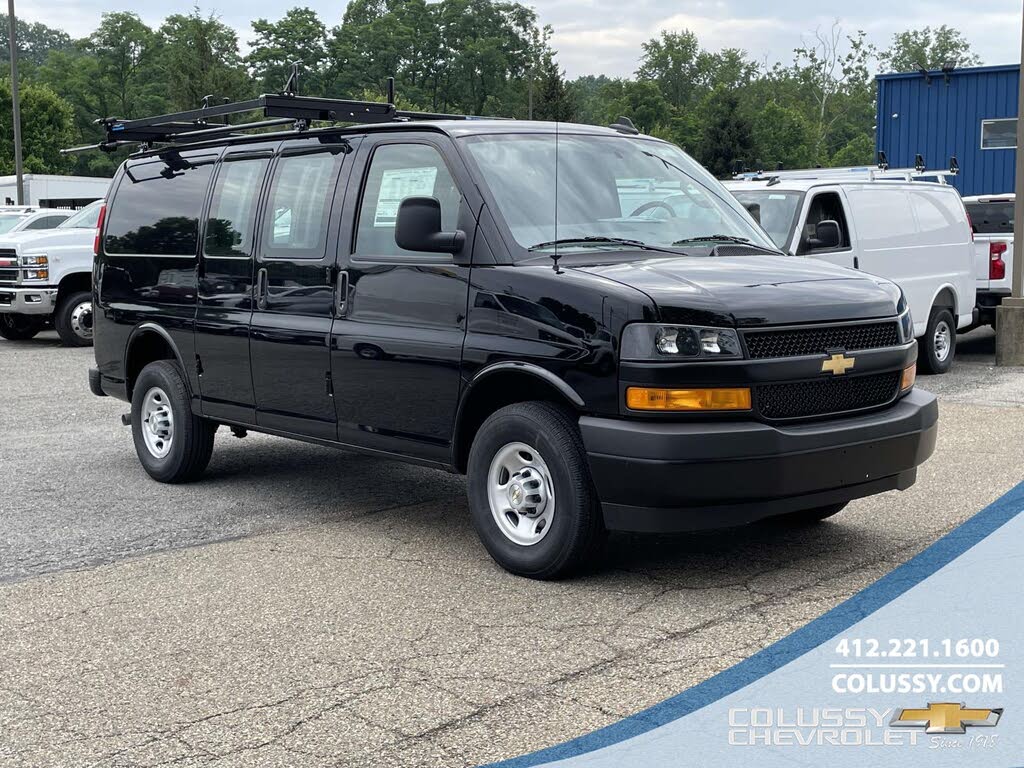 2025 Chevrolet Express Cargo 3500 RWD