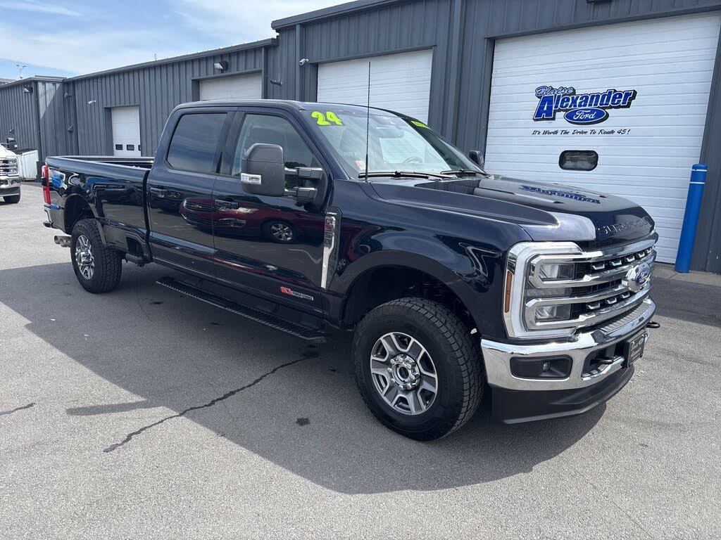 2024 Ford F-350 Super Duty Lariat Crew Cab 4WD