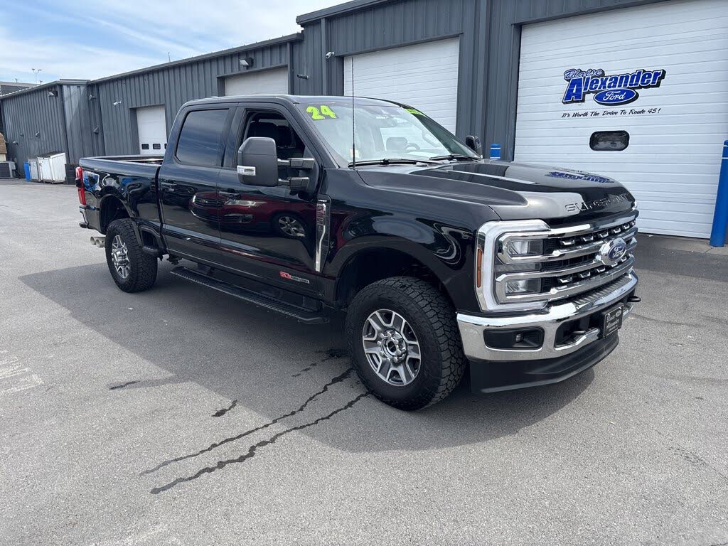 2024 Ford F-350 Super Duty Lariat Crew Cab 4WD