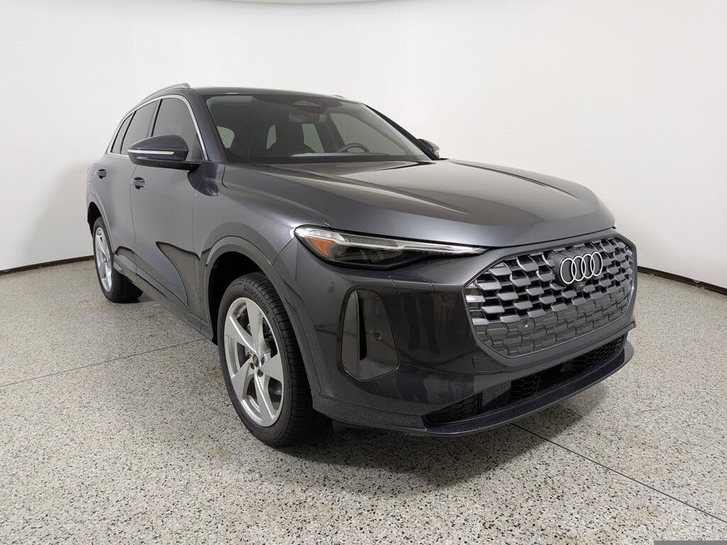 2025 Audi Q5 quattro Premium Plus 40 TFSI