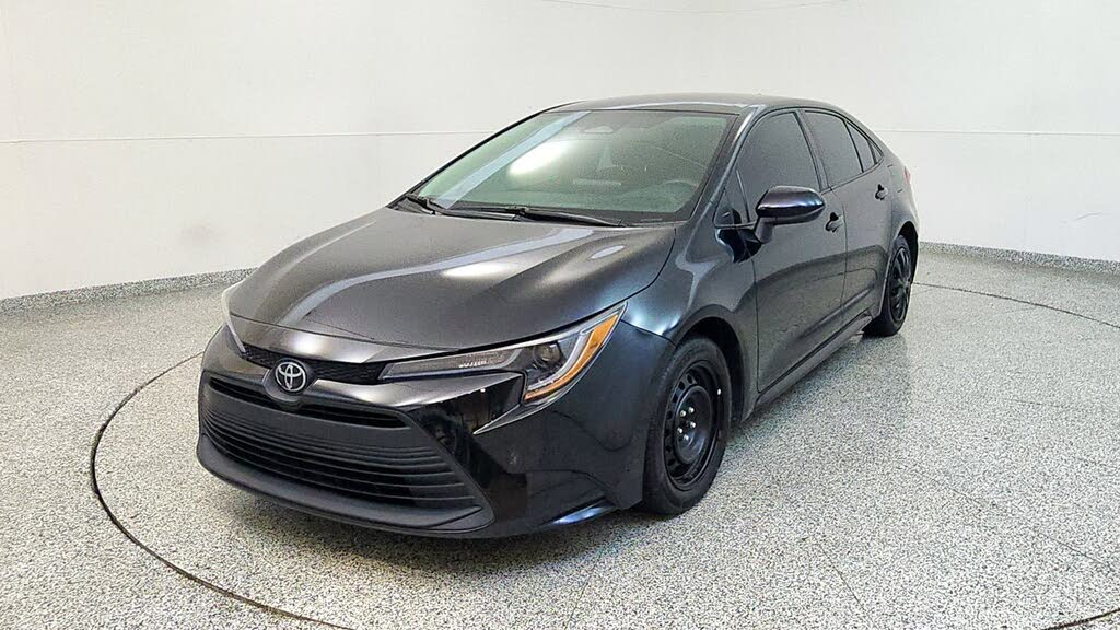 2023 Toyota Corolla LE FWD