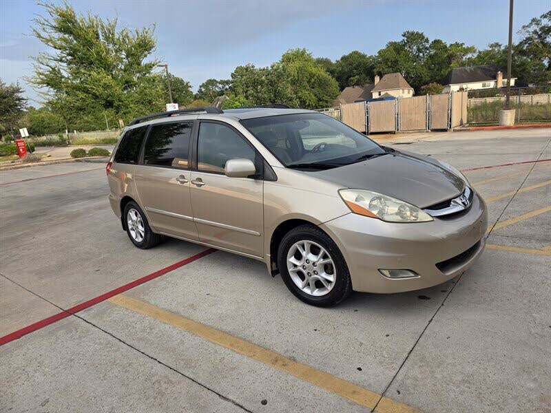2006 Toyota Sienna XLE 7-Passenger