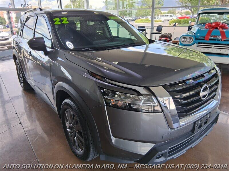 2022 Nissan Pathfinder SV 4WD