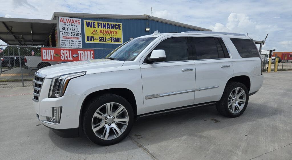 2017 Cadillac Escalade Premium Luxury RWD