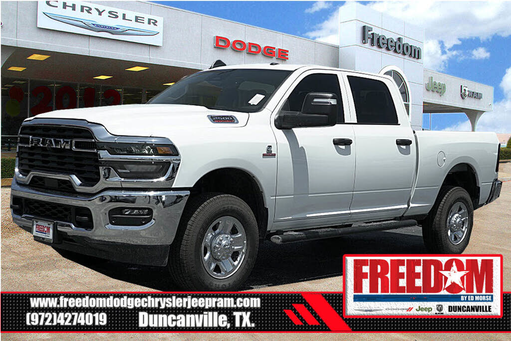 2025 RAM 2500 Tradesman Crew Cab 4WD