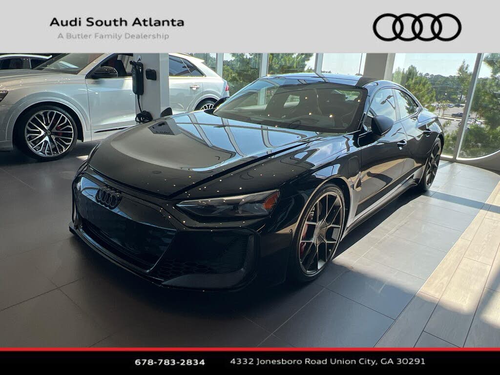 2025 Audi RS e-tron GT quattro Performance