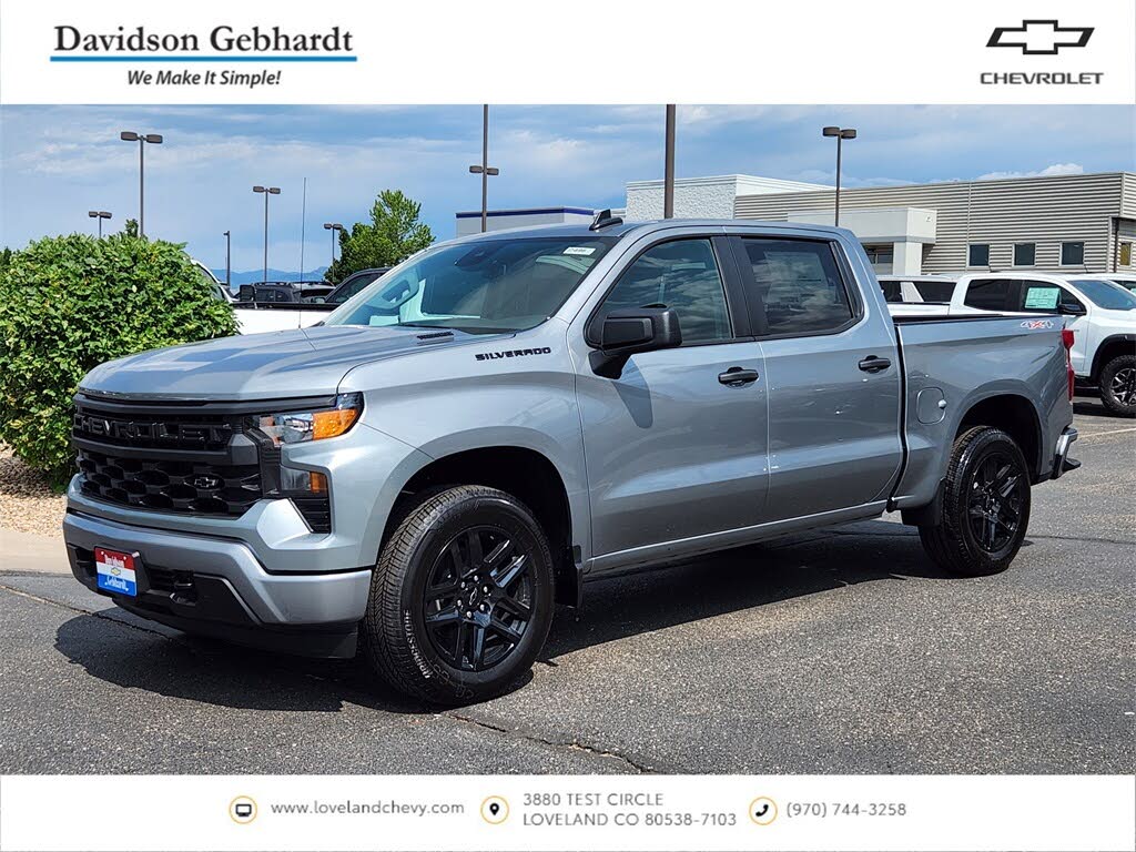 2025 Chevrolet Silverado 1500 Custom Crew Cab 4WD