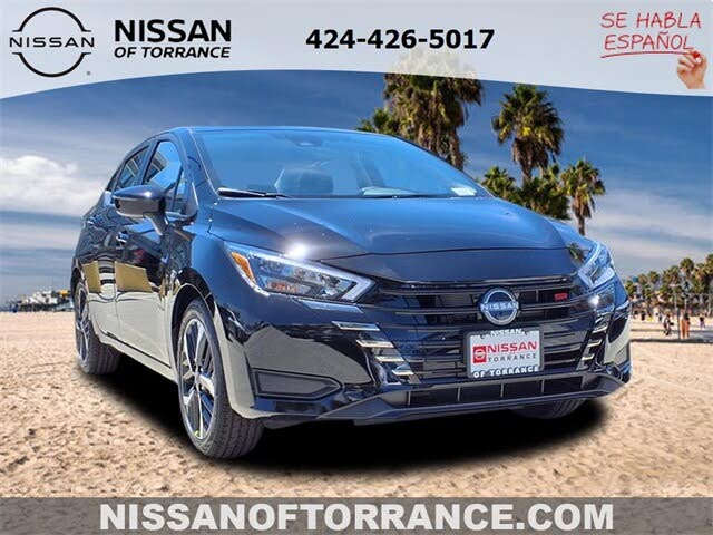 2025 Nissan Versa SR FWD