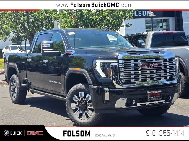 2025 GMC Sierra 2500HD Denali Crew Cab 4WD