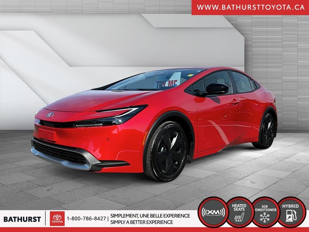 2025 Toyota Prius Plug-In Hybrid SE FWD