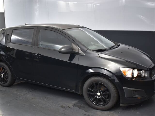 2012 Chevrolet Sonic 1LS Hatchback FWD
