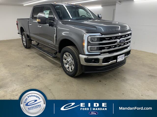 2025 Ford F-250 Super Duty Lariat Crew Cab 4WD