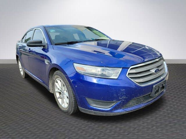 2013 Ford Taurus SE