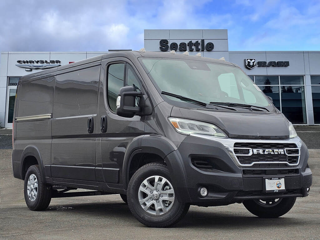 2025 RAM ProMaster 2500 SLT 136 Low Roof Cargo Van FWD