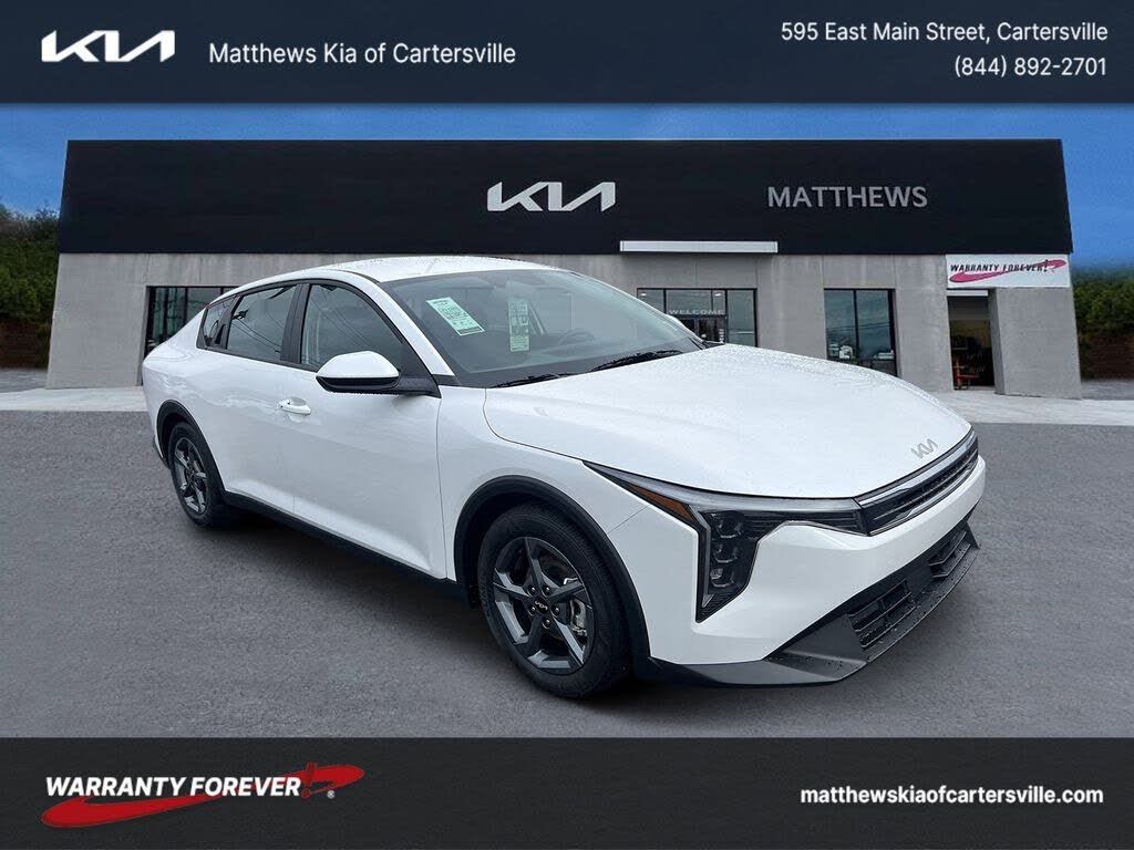 2025 Kia K4 LXS FWD