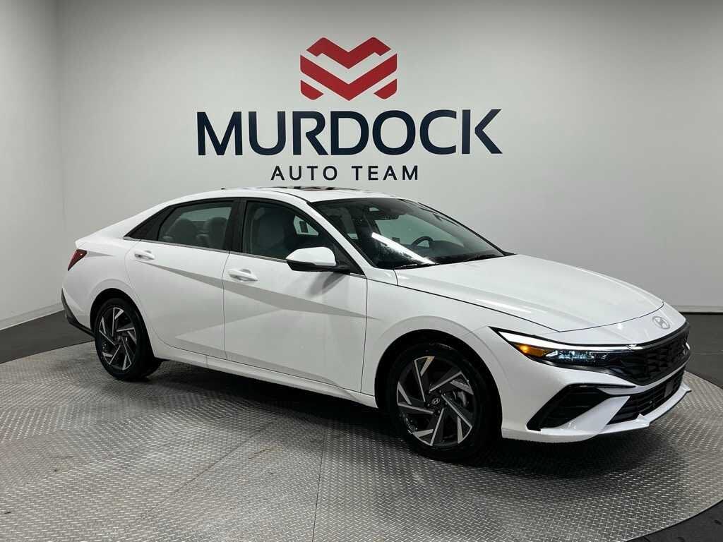 2025 Hyundai Elantra Limited FWD
