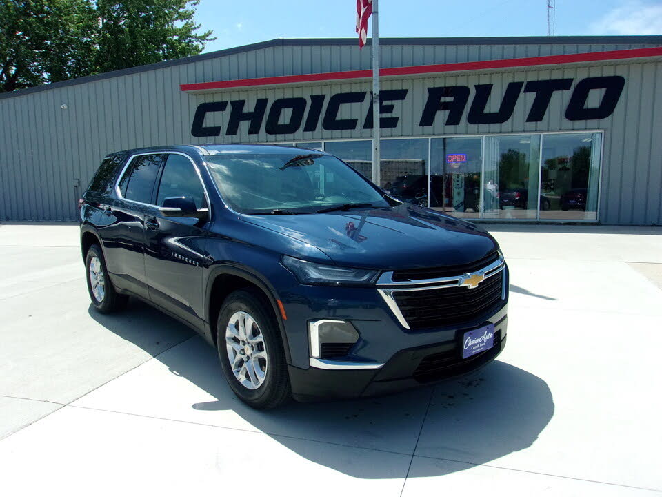 2023 Chevrolet Traverse LS AWD