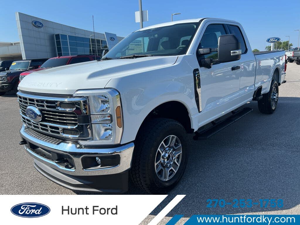 2025 Ford F-350 Super Duty XLT SuperCab LB 4WD