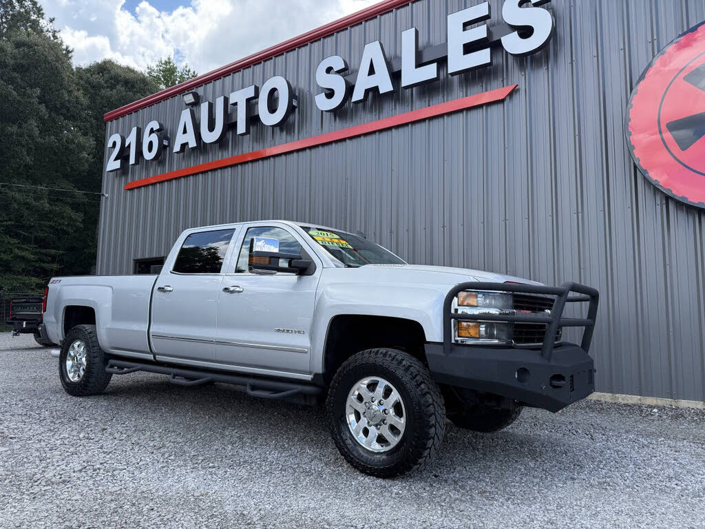 2015 Chevrolet Silverado 3500HD LTZ Crew Cab LB 4WD