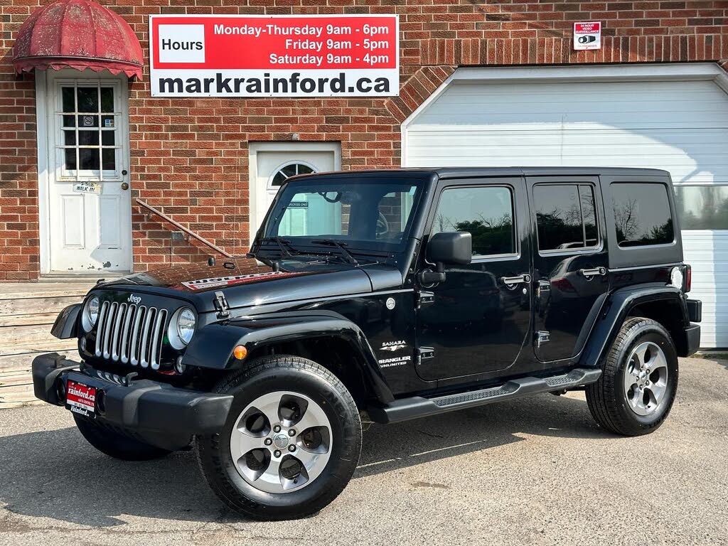2016 Jeep Wrangler Unlimited Sahara 4WD