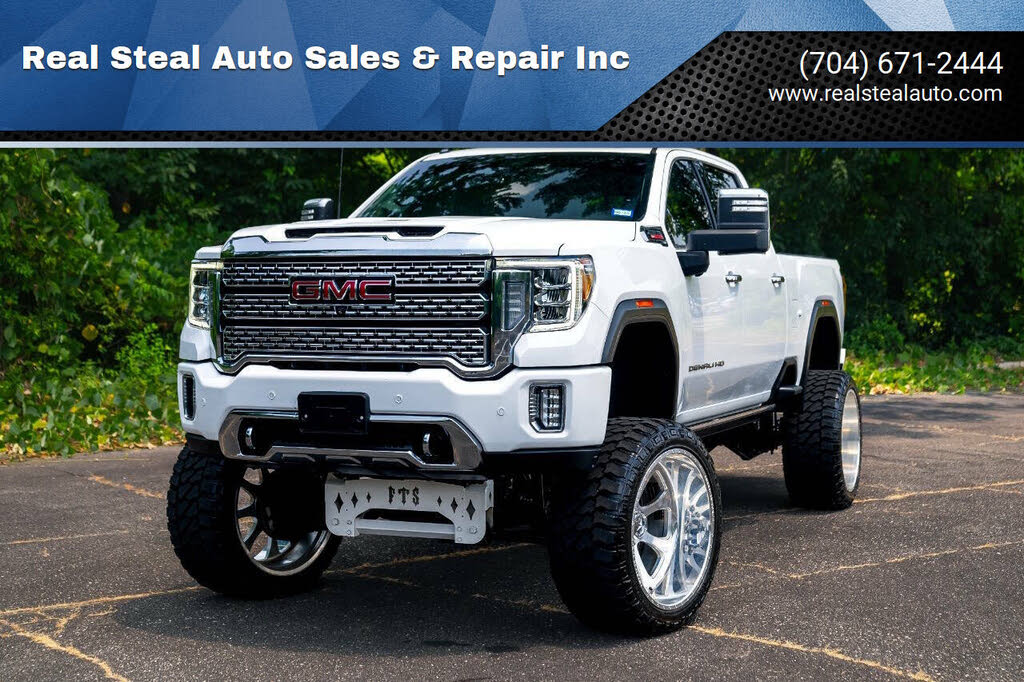 2022 GMC Sierra 2500HD Denali Crew Cab 4WD