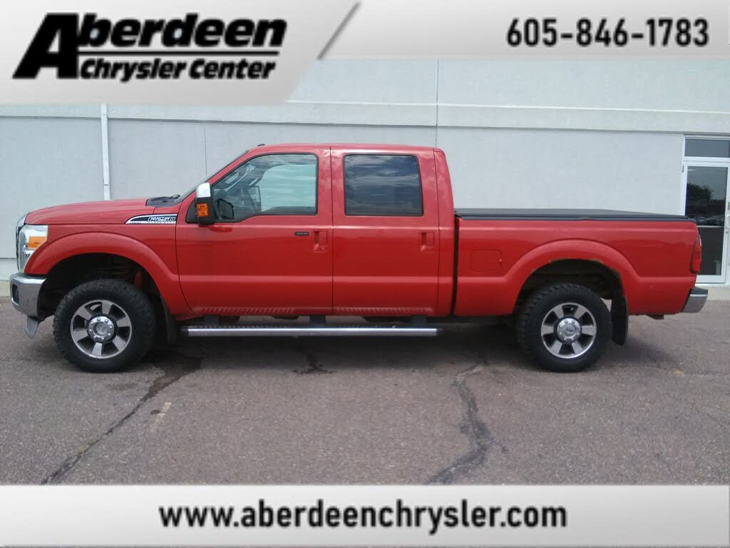 2011 Ford F-250 Super Duty Lariat Crew Cab 4WD