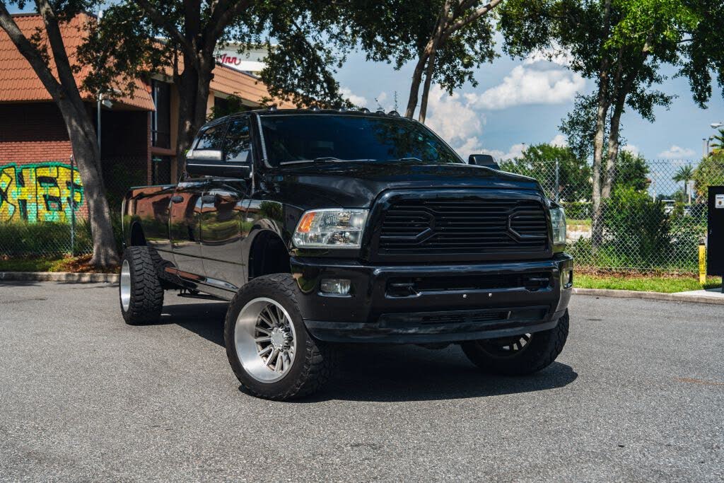 2017 RAM 3500 Tradesman Crew Cab LB 4WD