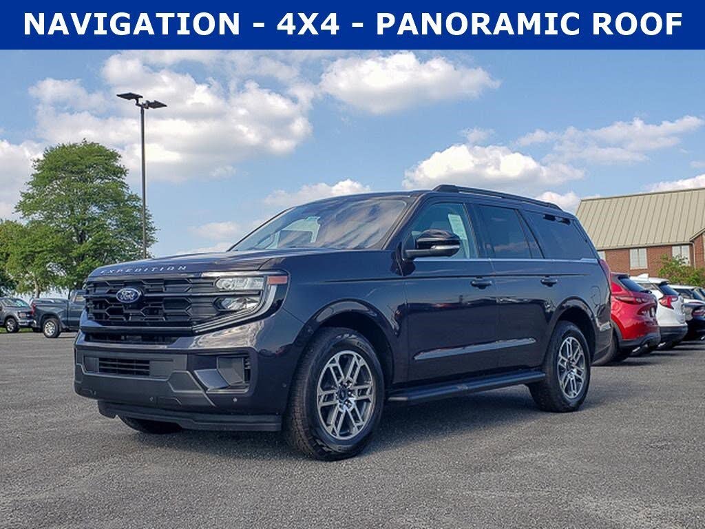 2025 Ford Expedition Active 4WD