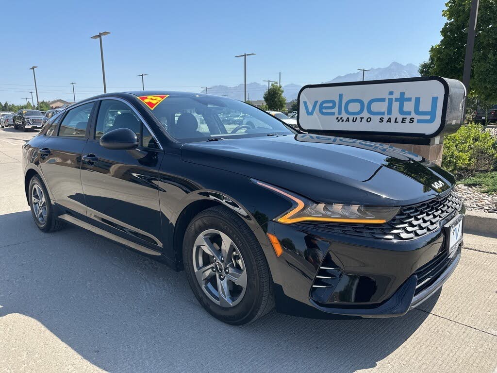 2023 Kia K5 LXS FWD