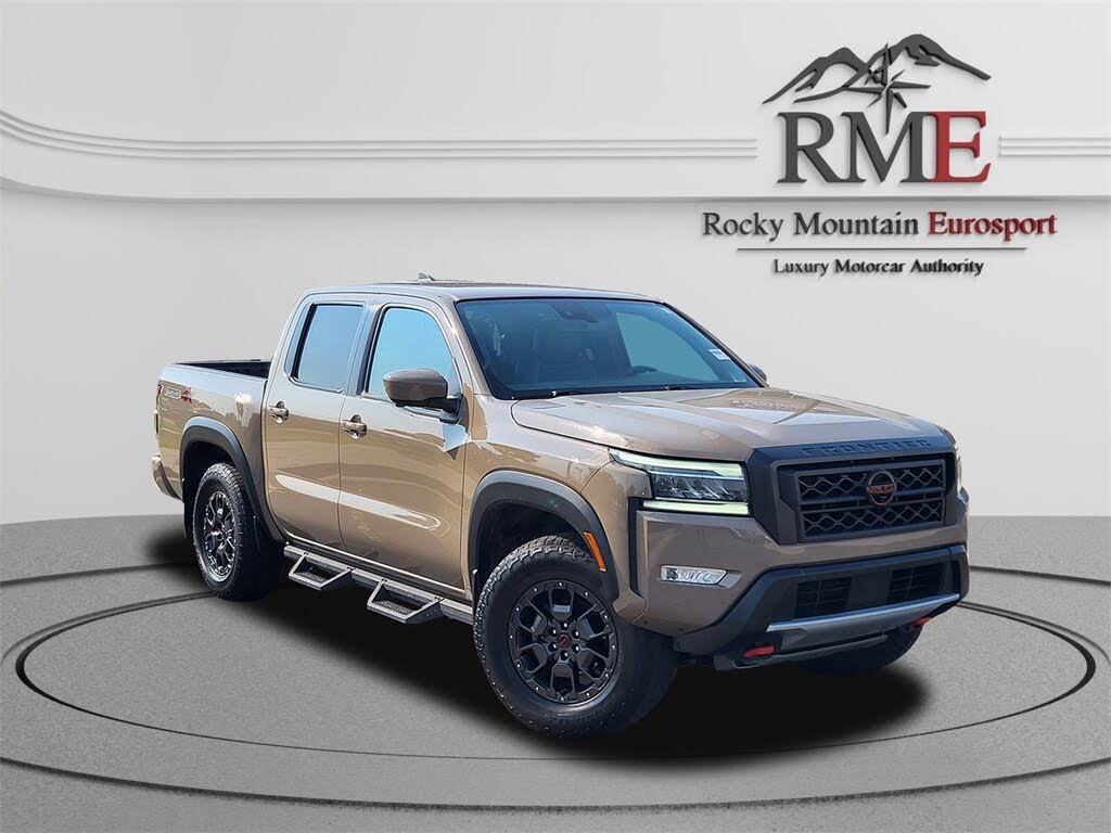 2023 Nissan Frontier PRO-4X Crew Cab 4WD