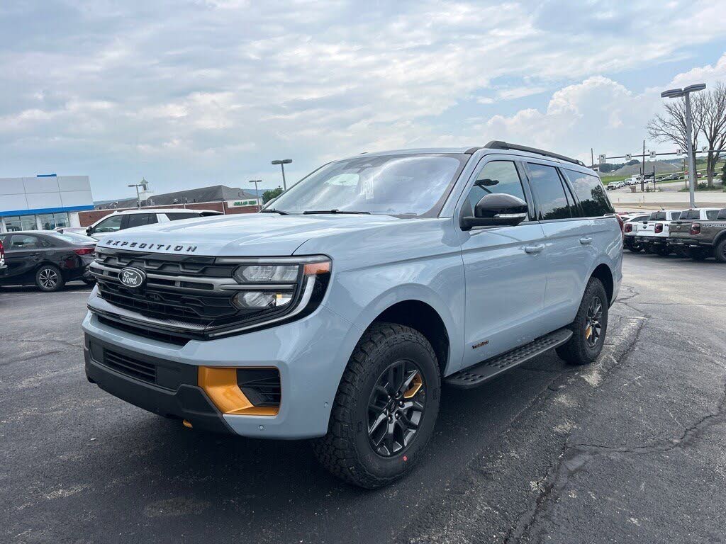 2025 Ford Expedition Tremor 4WD
