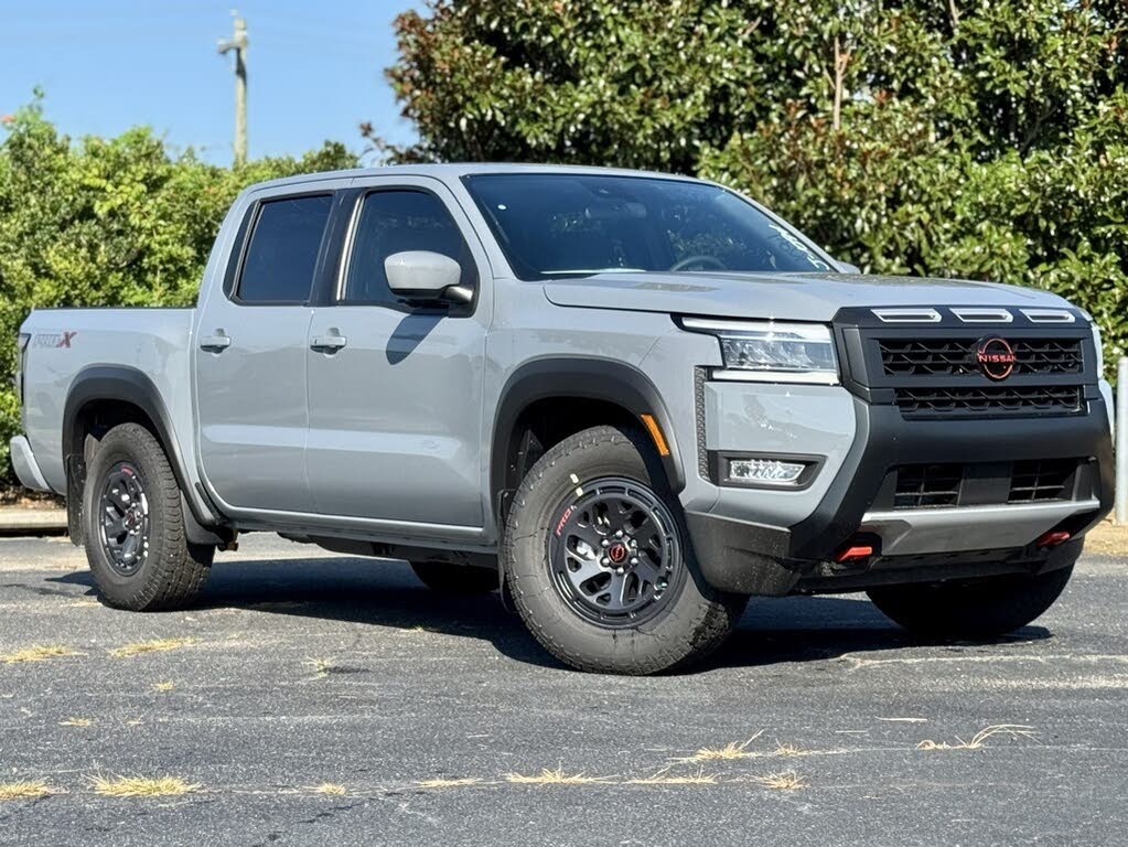 2025 Nissan Frontier PRO-X Crew Cab RWD