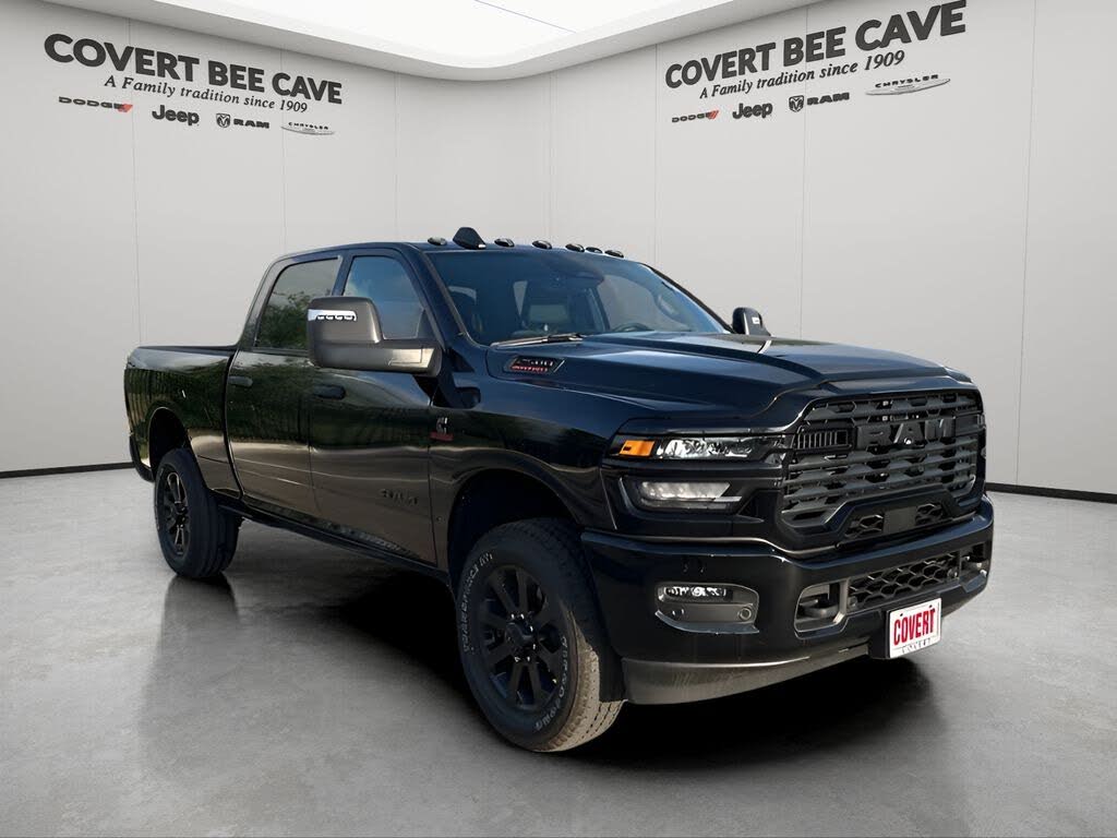 2025 RAM 2500 Big Horn Crew Cab 4WD